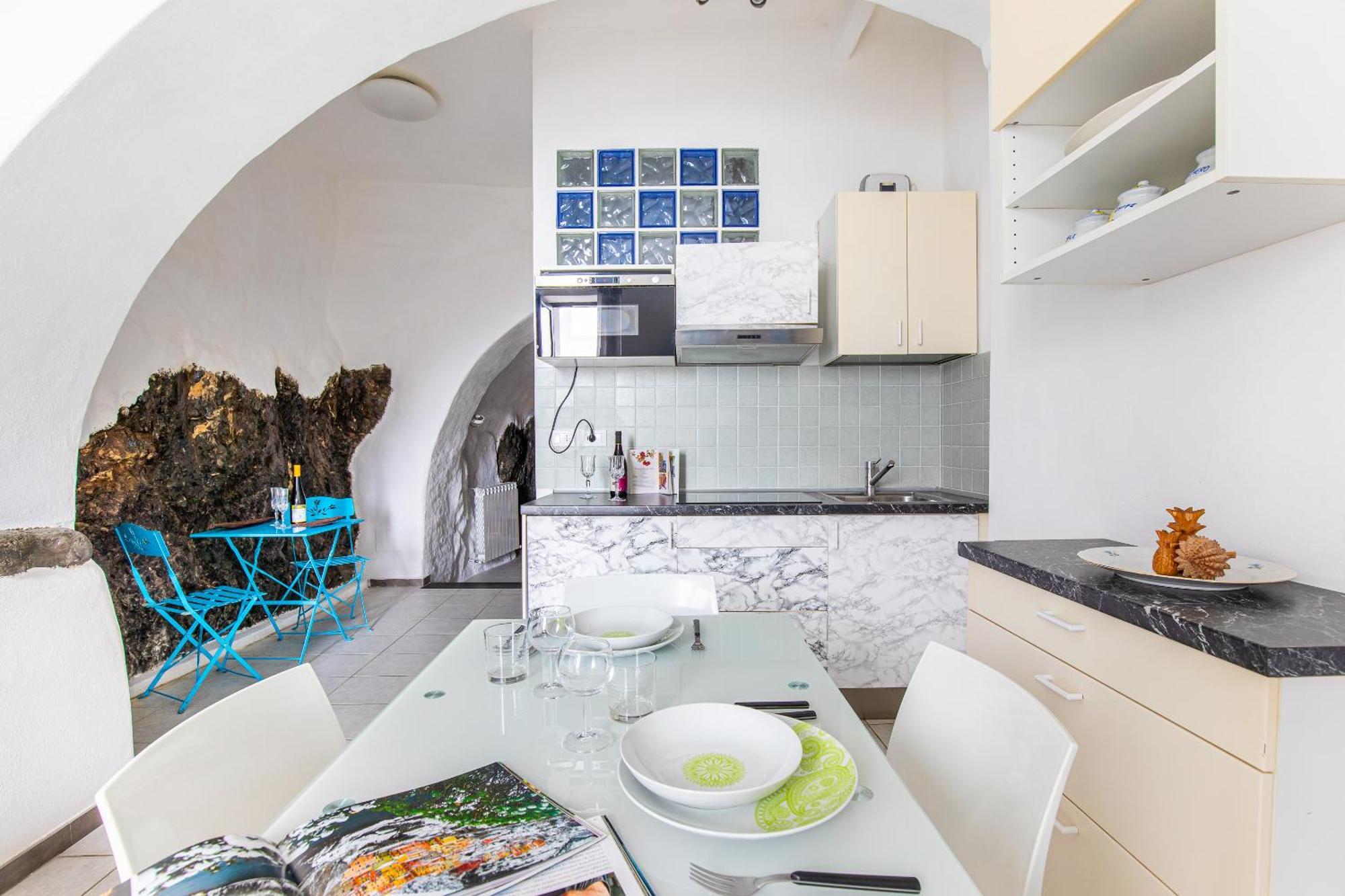 Pepita Apartment , Big Window To The Sea 마나롤라 외부 사진