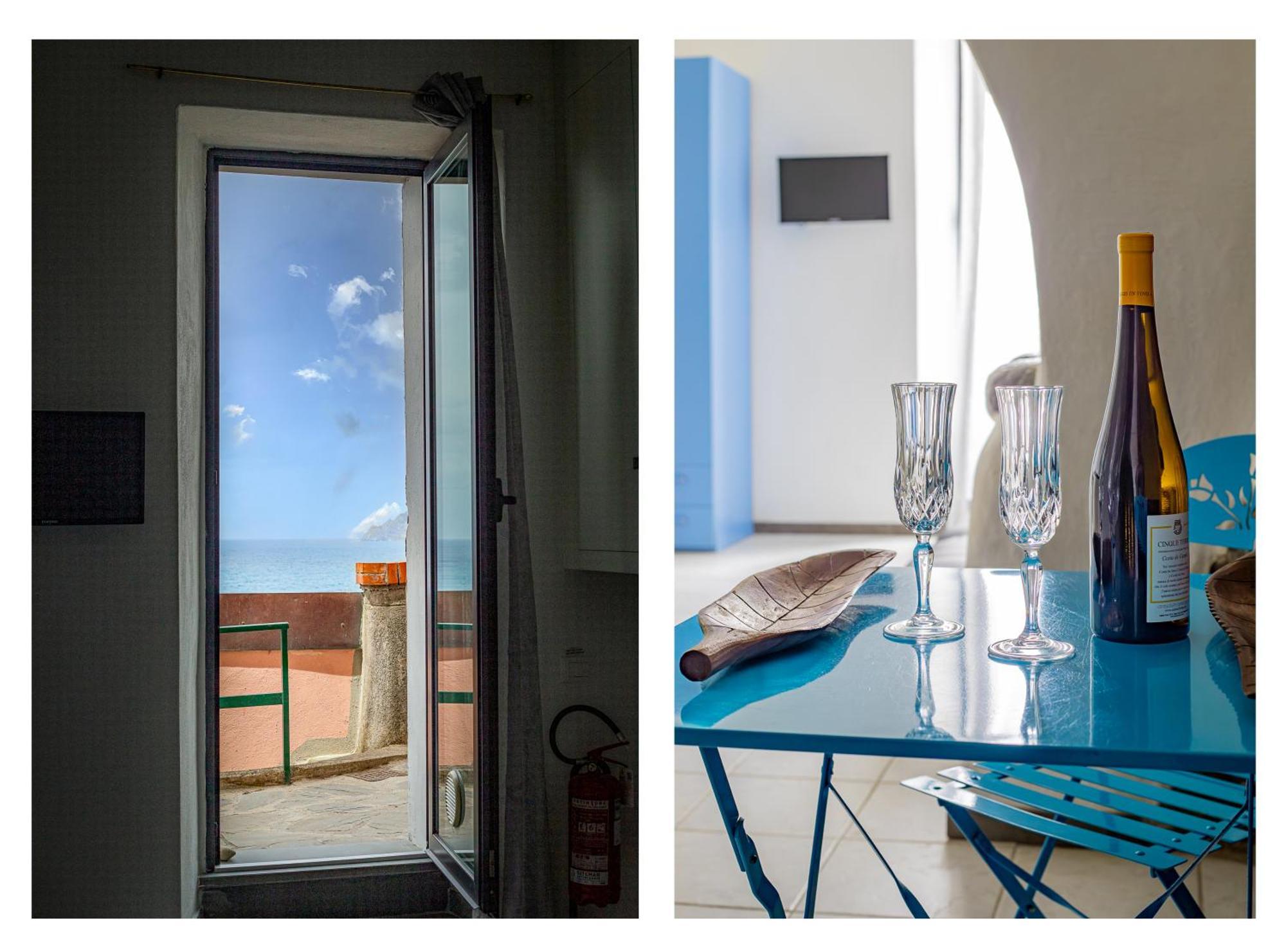 Pepita Apartment , Big Window To The Sea 마나롤라 외부 사진